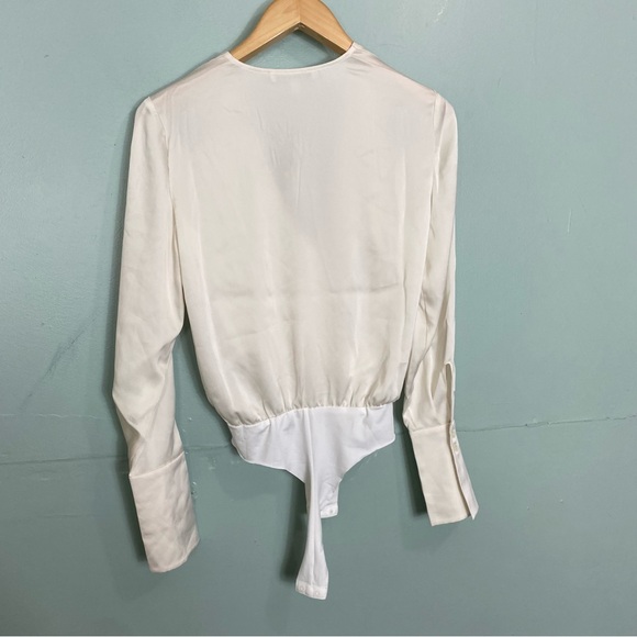 Anthropologie Favorite Daughter The Date Blouse In Ivory‎ Cream Bodysuit XS - Picture 12 of 13